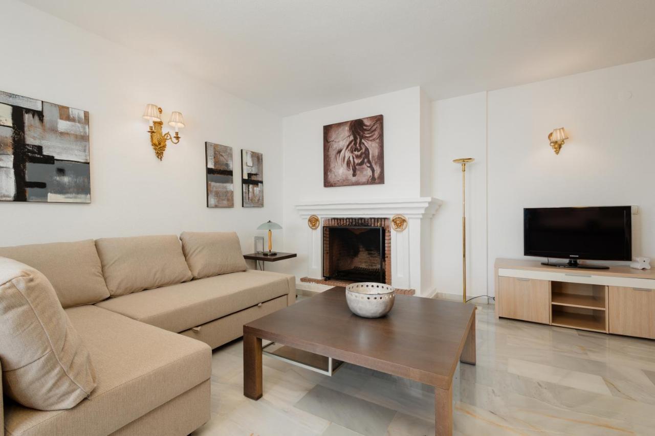 Penthouse In Puerto Banus With Sea And Marina Views Marbellac